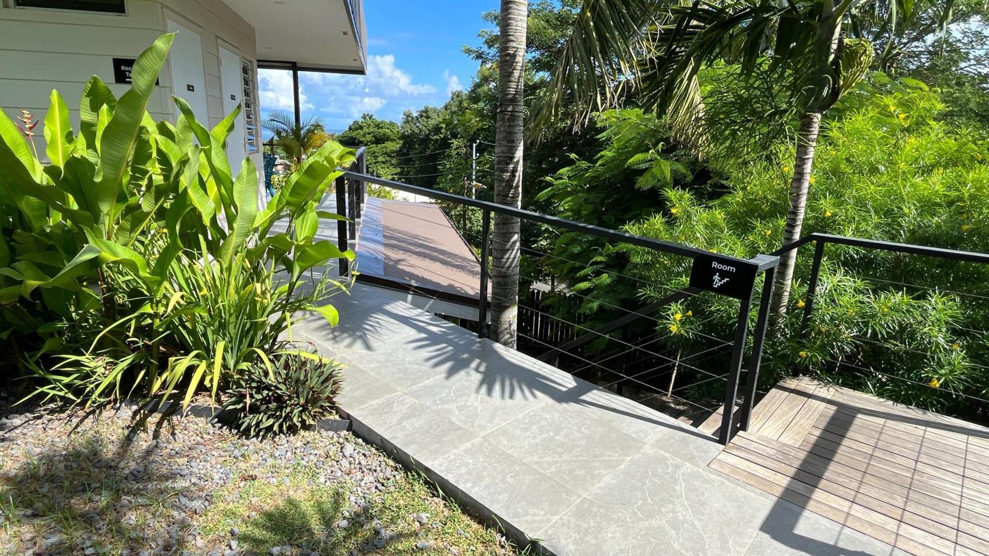 Ononui Lodge Airport, Ocean-View, Private Bathroom And Balcony, Free Wifi And Parking, On-Site Car Rental Faaa Exteriér fotografie