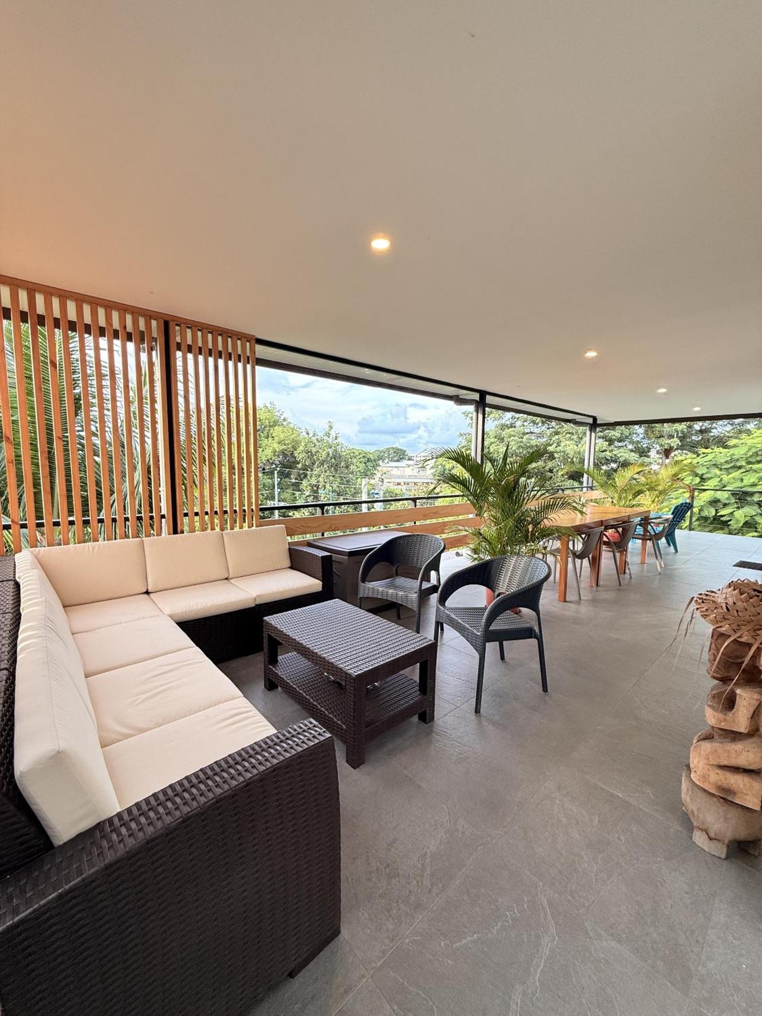 Ononui Lodge Airport, Ocean-View, Private Bathroom And Balcony, Free Wifi And Parking, On-Site Car Rental Faaa Exteriér fotografie
