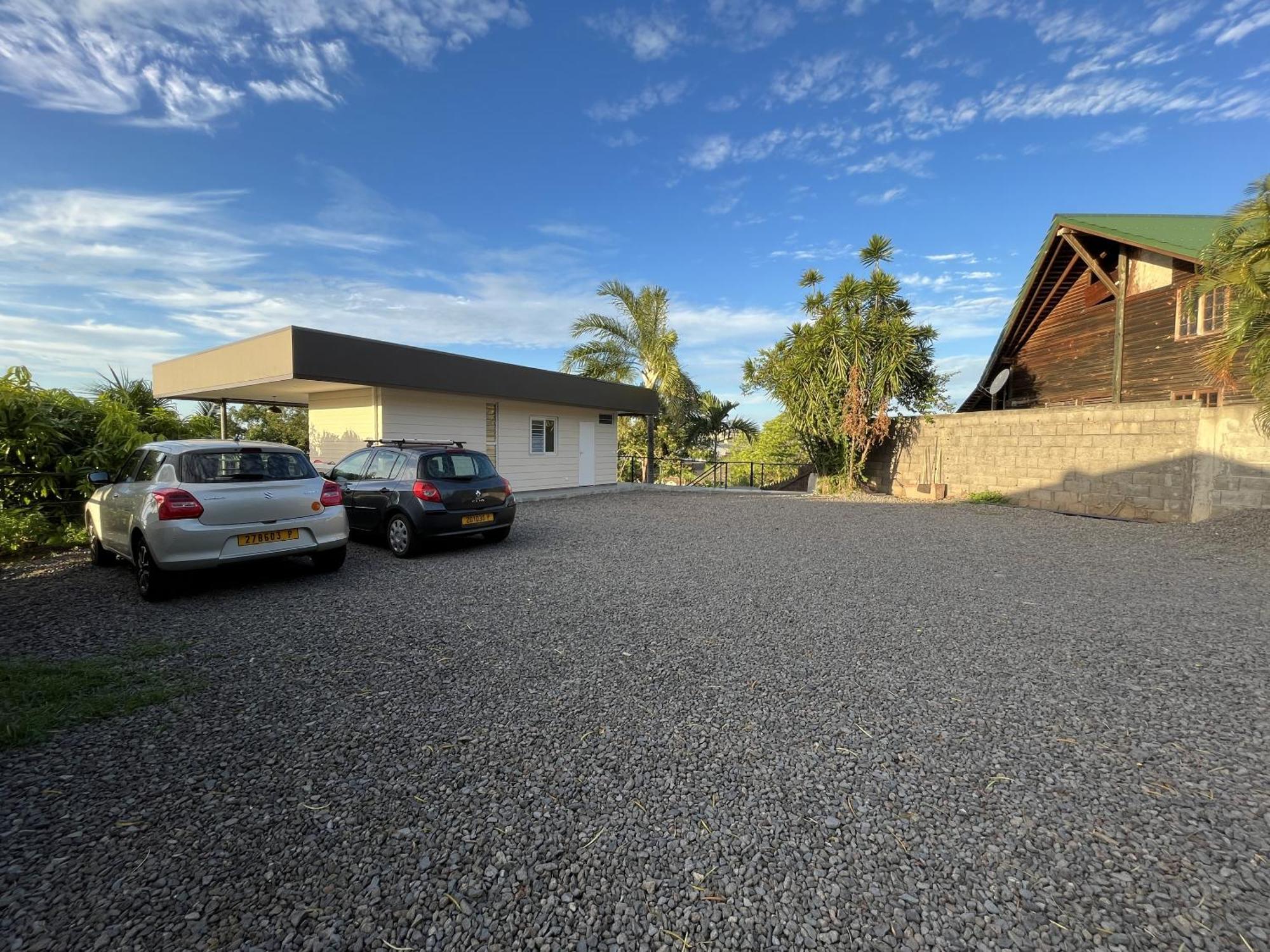 Ononui Lodge Airport, Ocean-View, Private Bathroom And Balcony, Free Wifi And Parking, On-Site Car Rental Faaa Exteriér fotografie